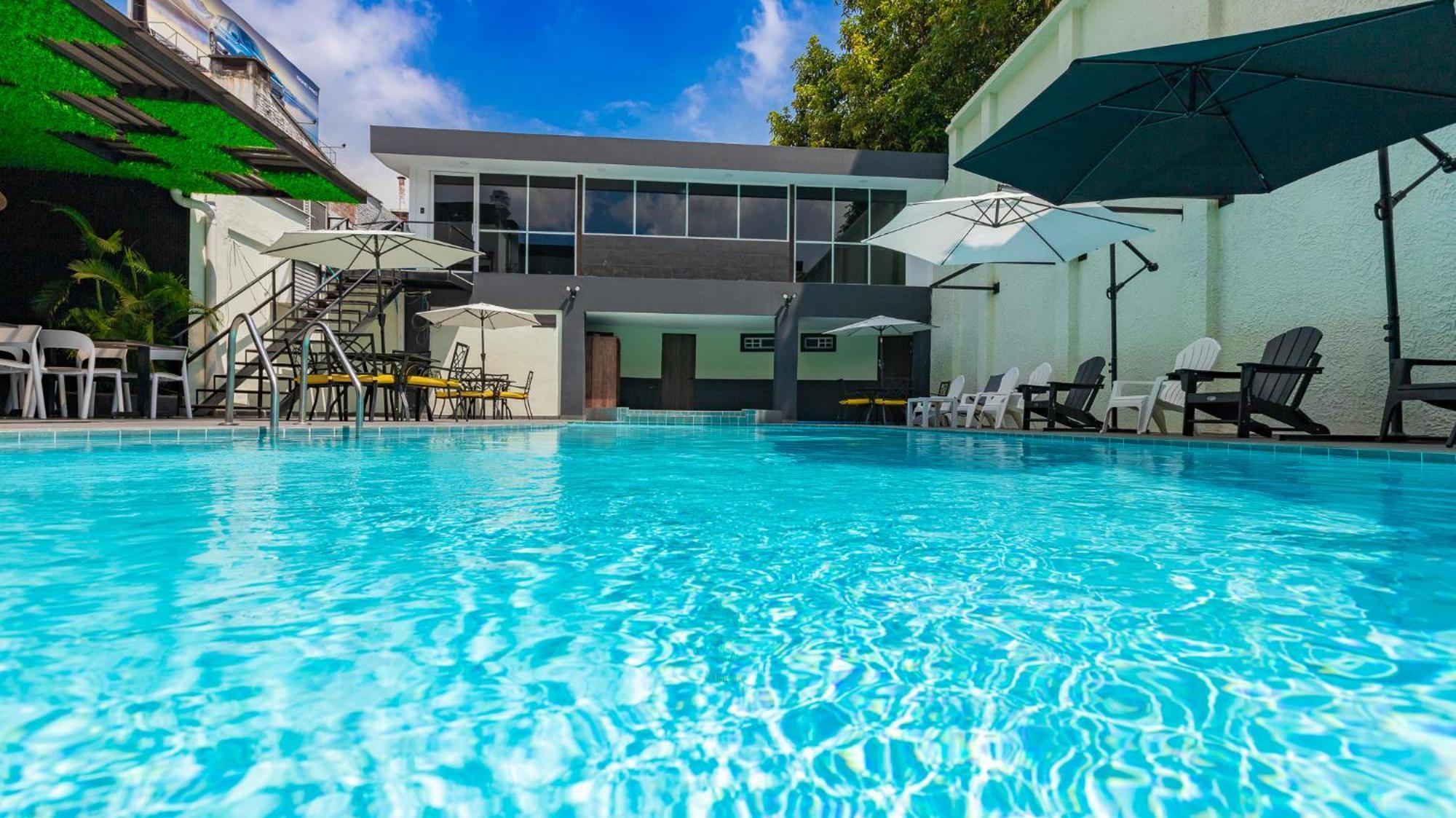 Ramad El Salvador Hotel 3*