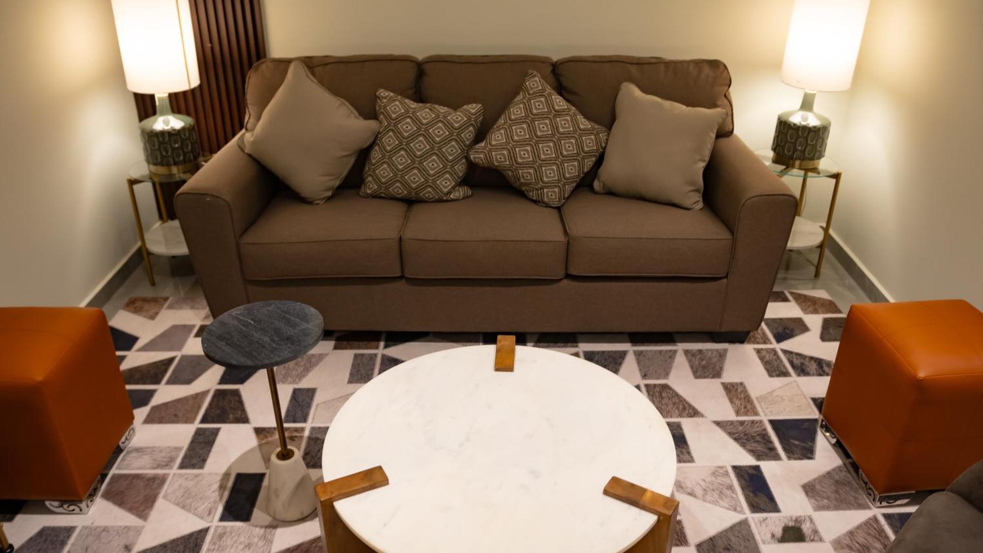Ramad El Salvador Hotel